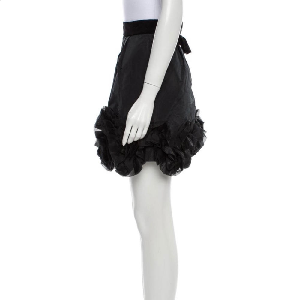 🚫SOLD🚫 Vintage D&G Silk Ruffle Mini Skirt IT 44 EUC - Picture 3 of 8